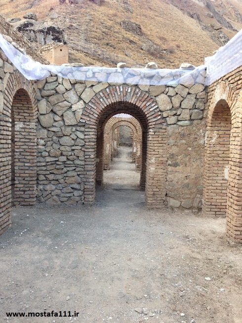 ساختمان های جانبی کاخ ناصرالدین شاهی شهرستانک